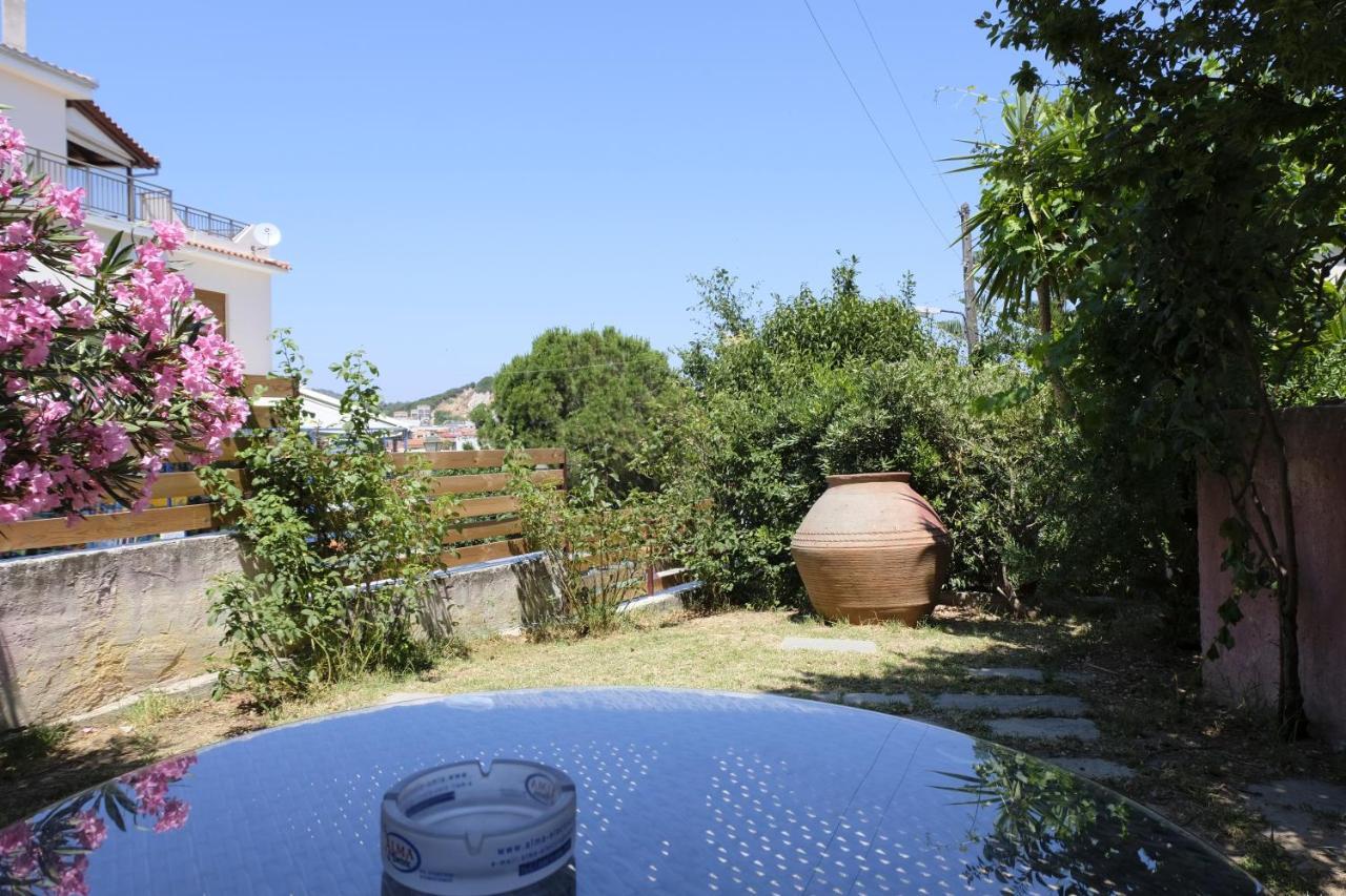 Taxiarchis Apartments Skiathos Exterior photo