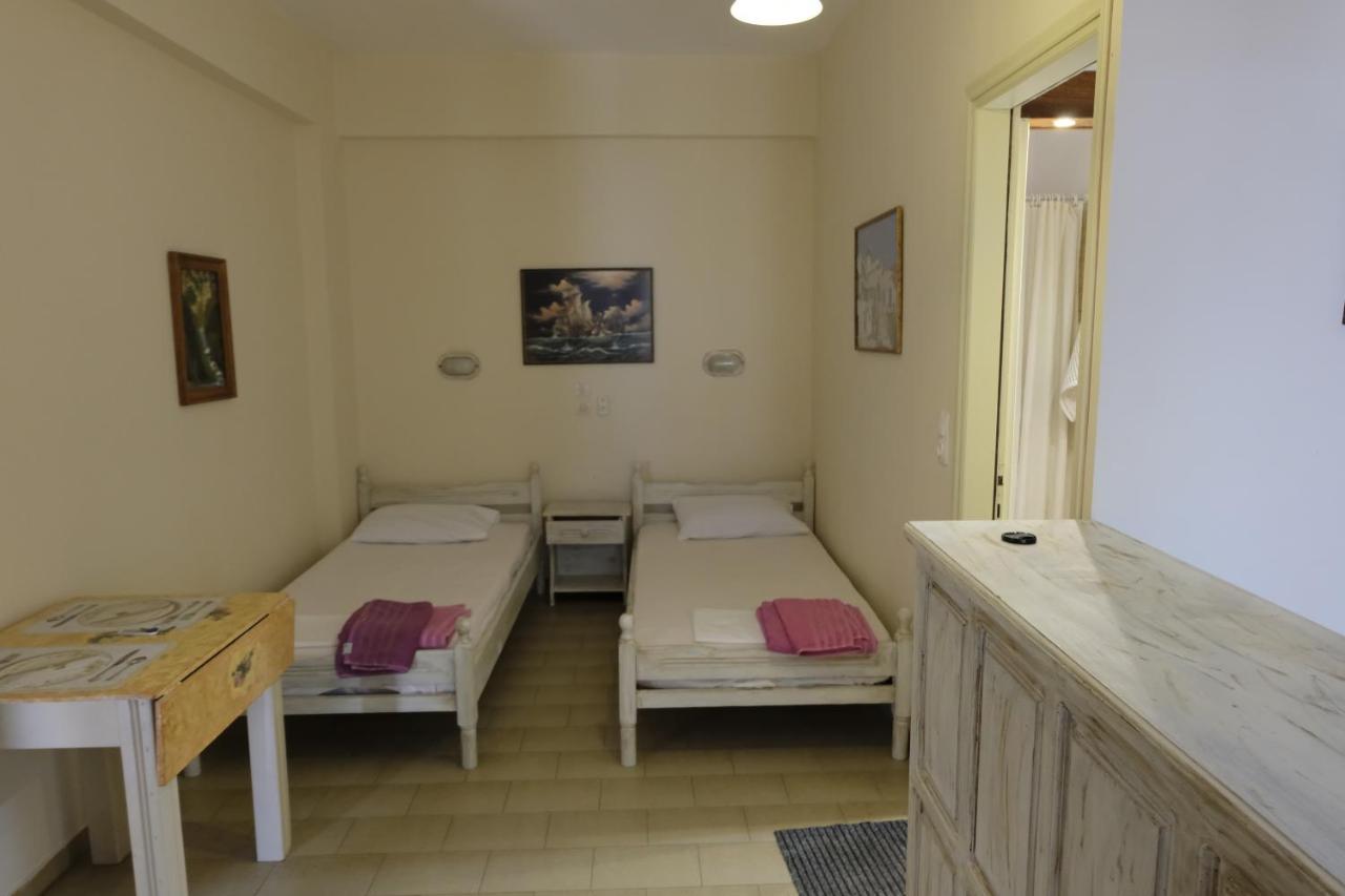 Taxiarchis Apartments Skiathos Exterior photo