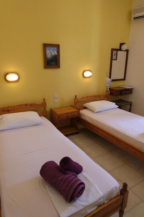 Taxiarchis Apartments Skiathos Room photo